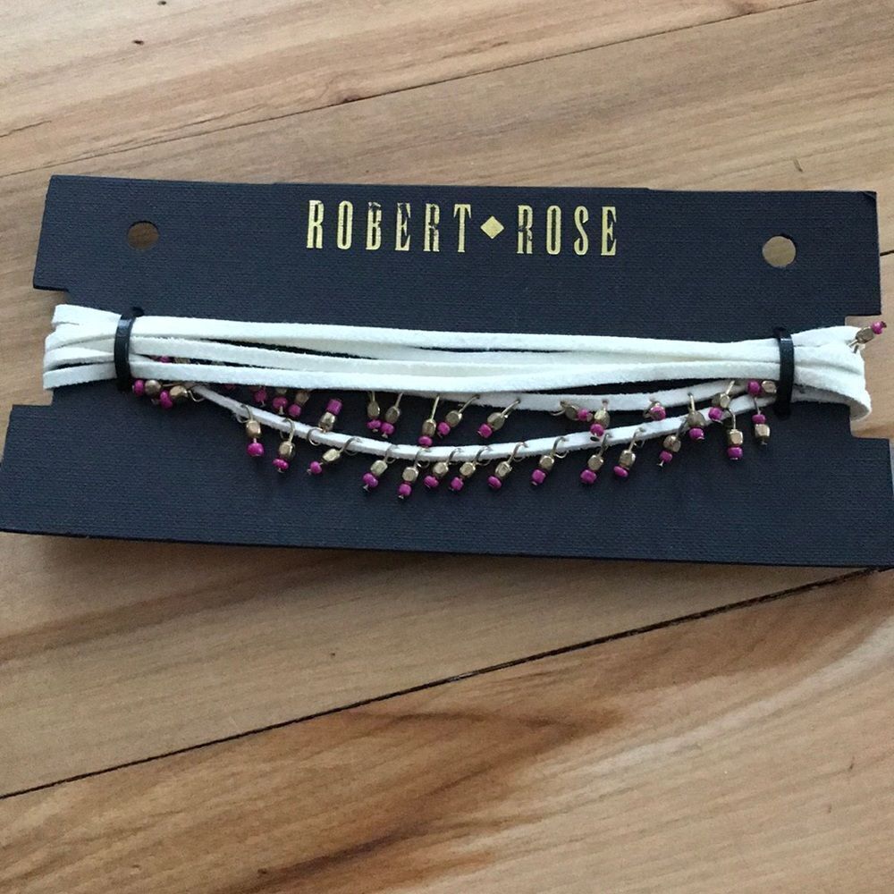 Robert Rose ivory w/tiny beading choker, NWT